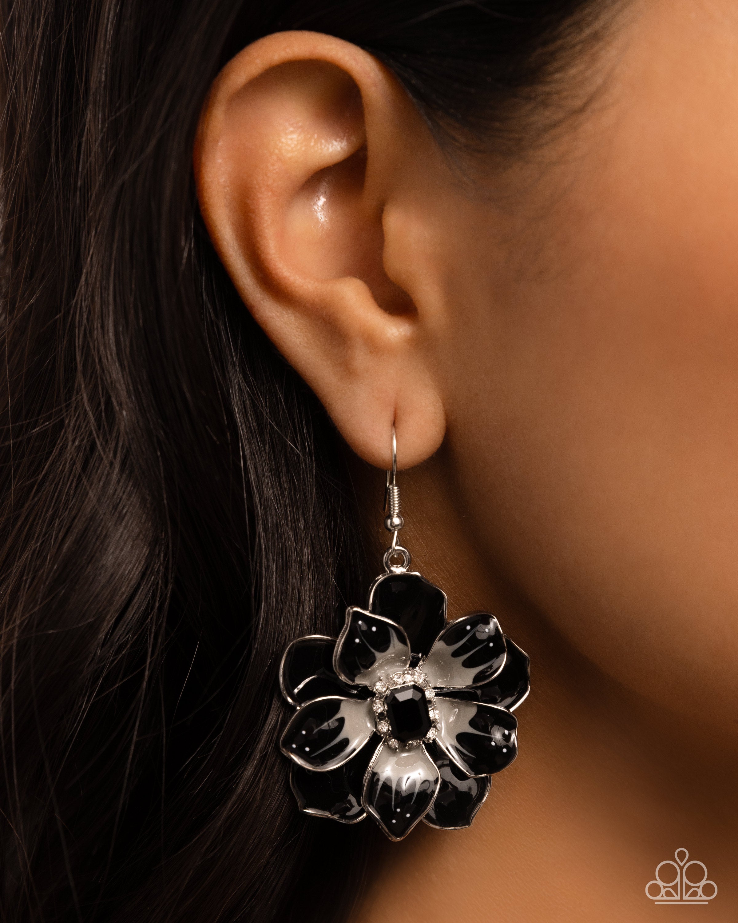 Tropical Treasure Black Flower Earring Paparazzi Accessories 3D Jewelz