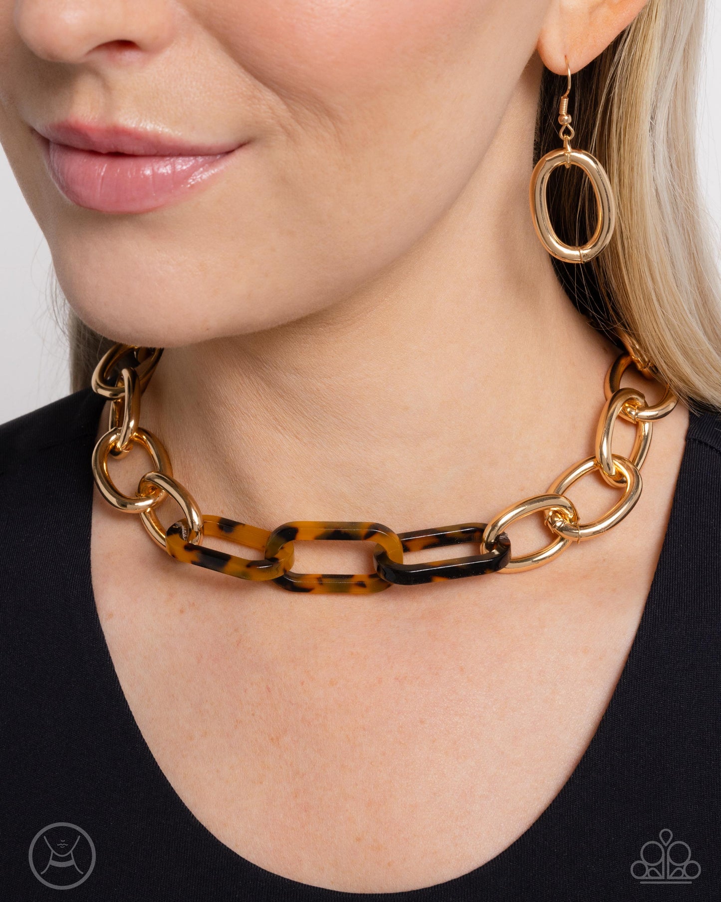 Uniquely Upmarket Gold Choker Necklace - Paparazzi Accessories