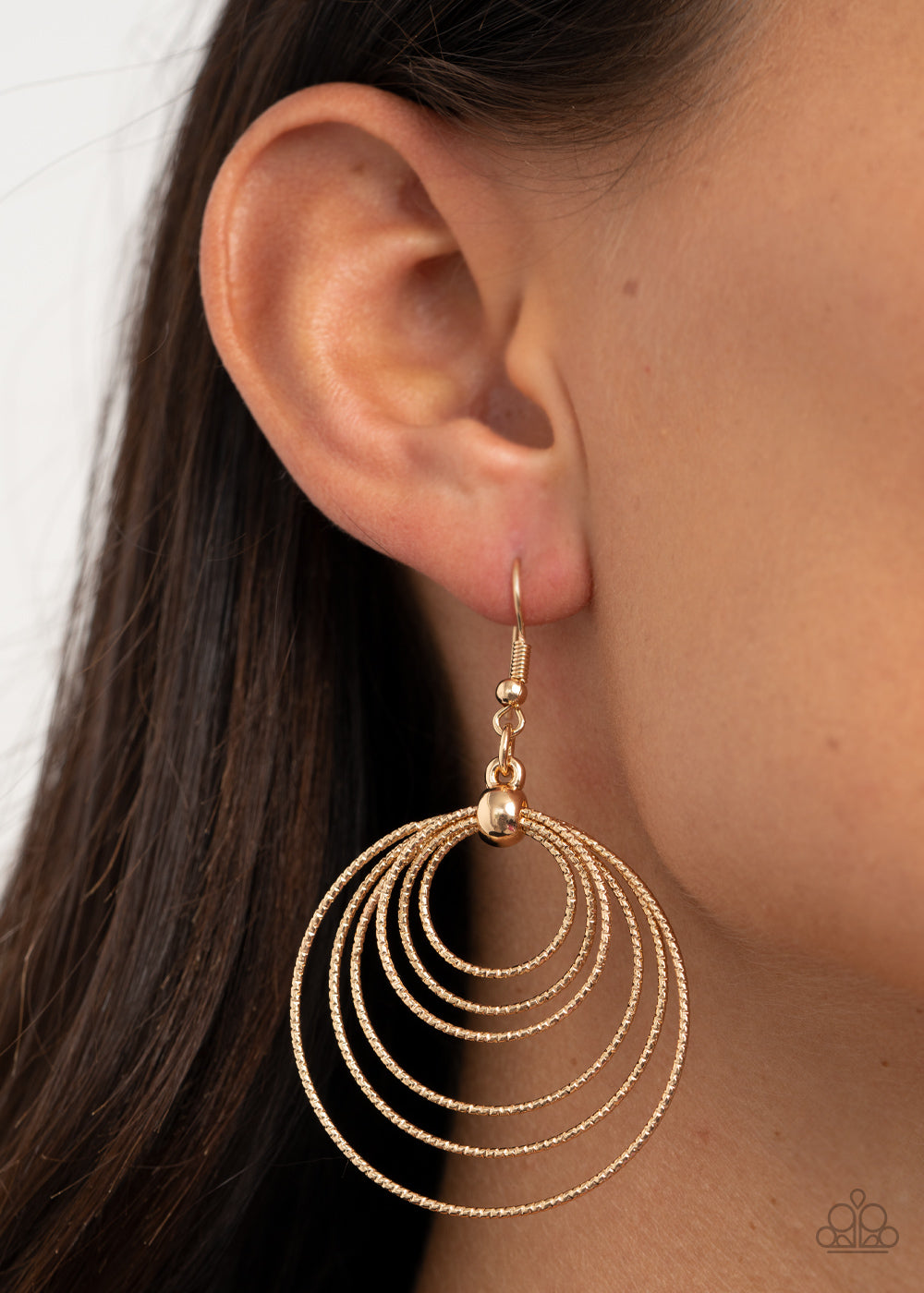 Elliptical Elegance Gold Earring - Paparazzi Accesories