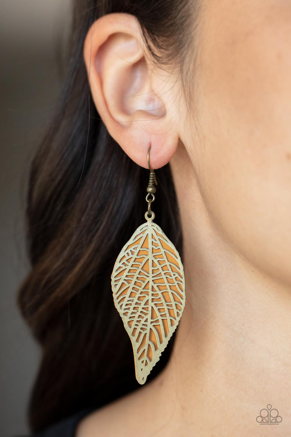 Leafy Luxury Brass Earring Paparazzi Accessories 3D Jewelz